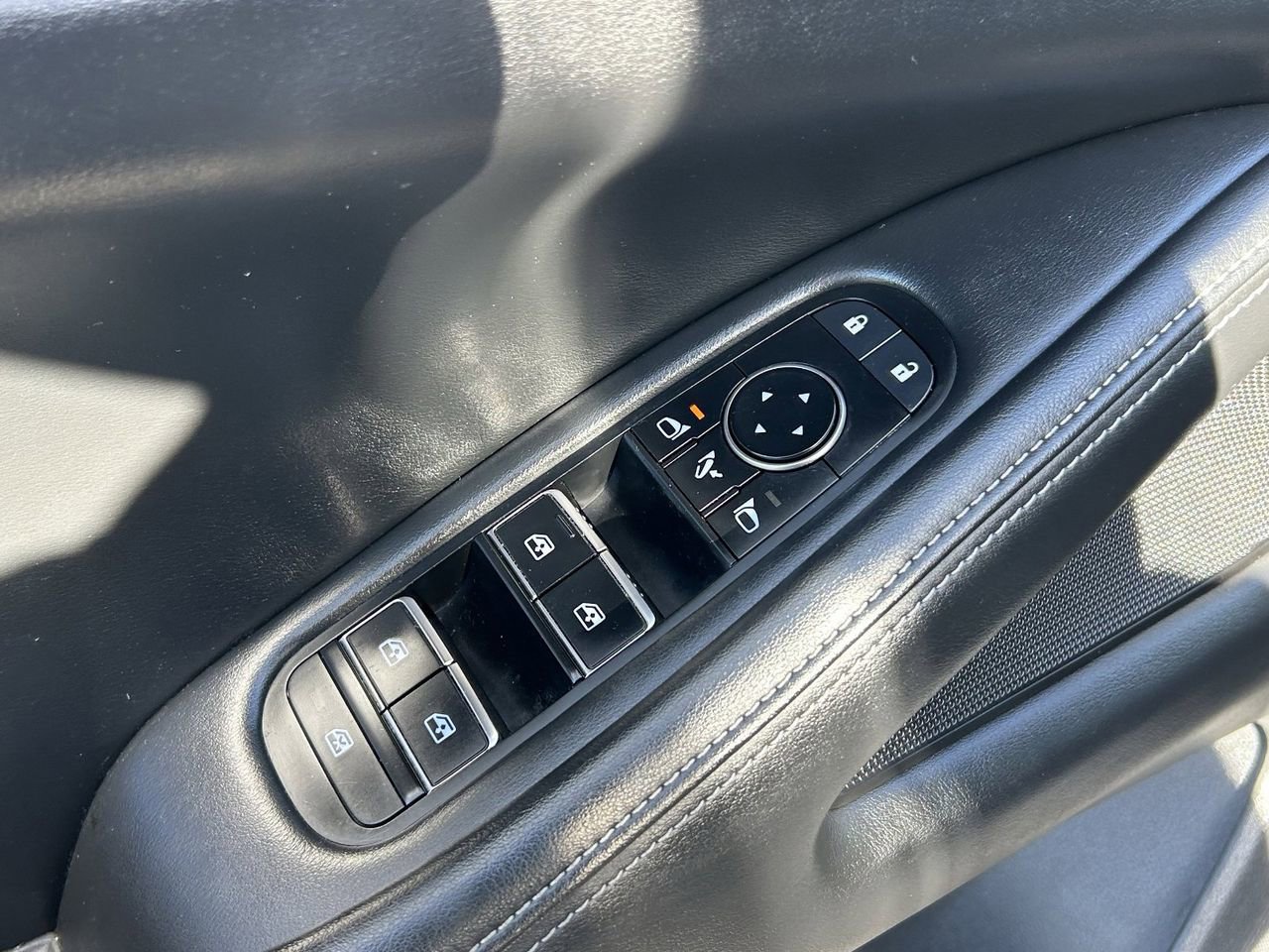 Certified 2023 INFINITI QX60 Luxe w/ Cargo Package image 32