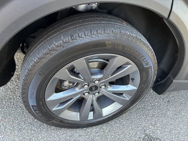 Used 2023 Ford Explorer XLT w/ Equipment Group 202A image 15