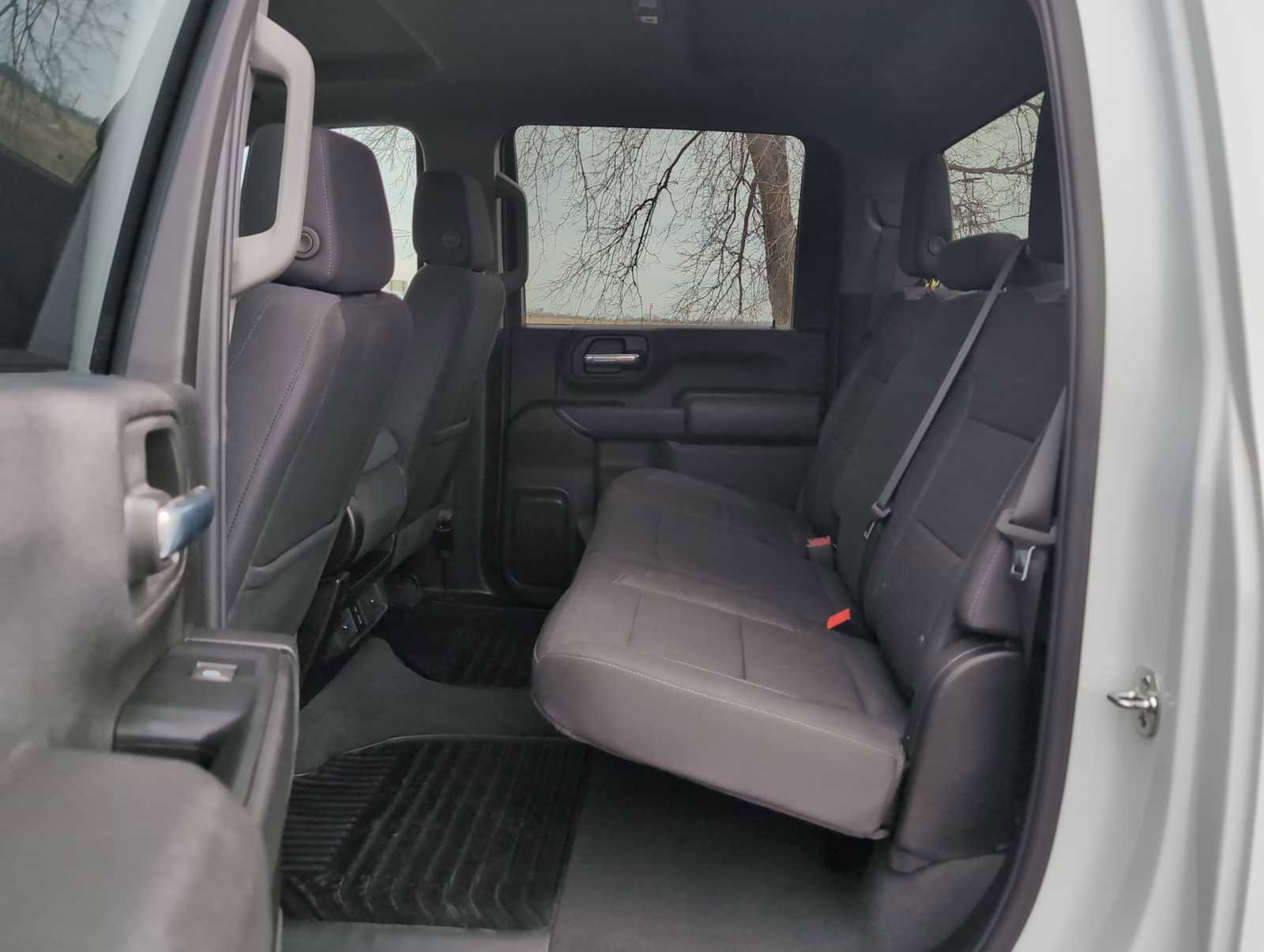 Used 2025 Chevrolet Silverado 2500 Custom w/ Custom Value Package image 23