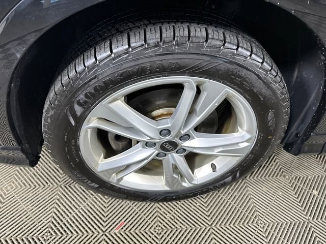 Used 2022 Audi Q3 2.0T Premium Plus w/ Premium Plus Package image 10