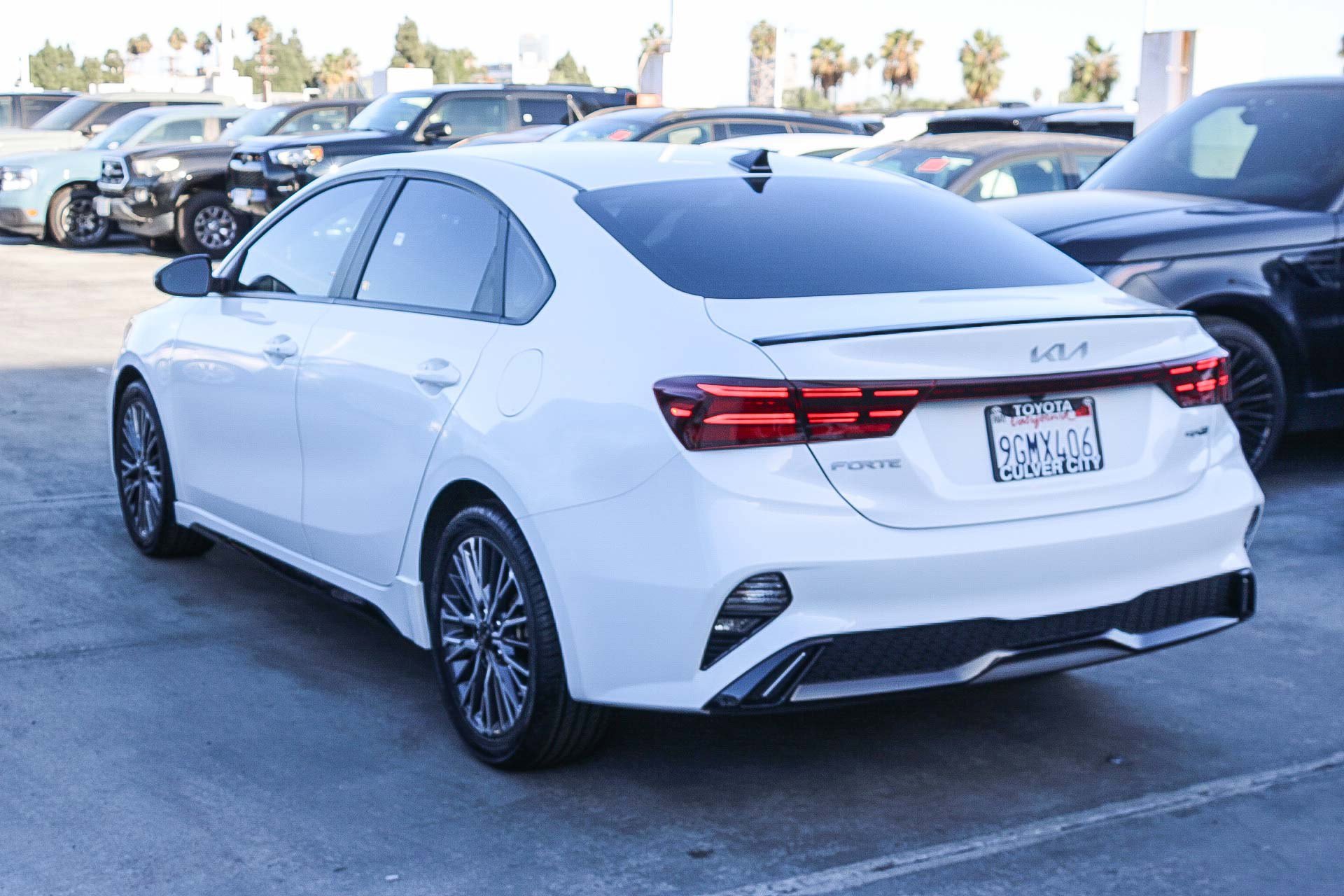 Used 2023 Kia Forte GT-Line w/ GT-Line Technology Package image 7