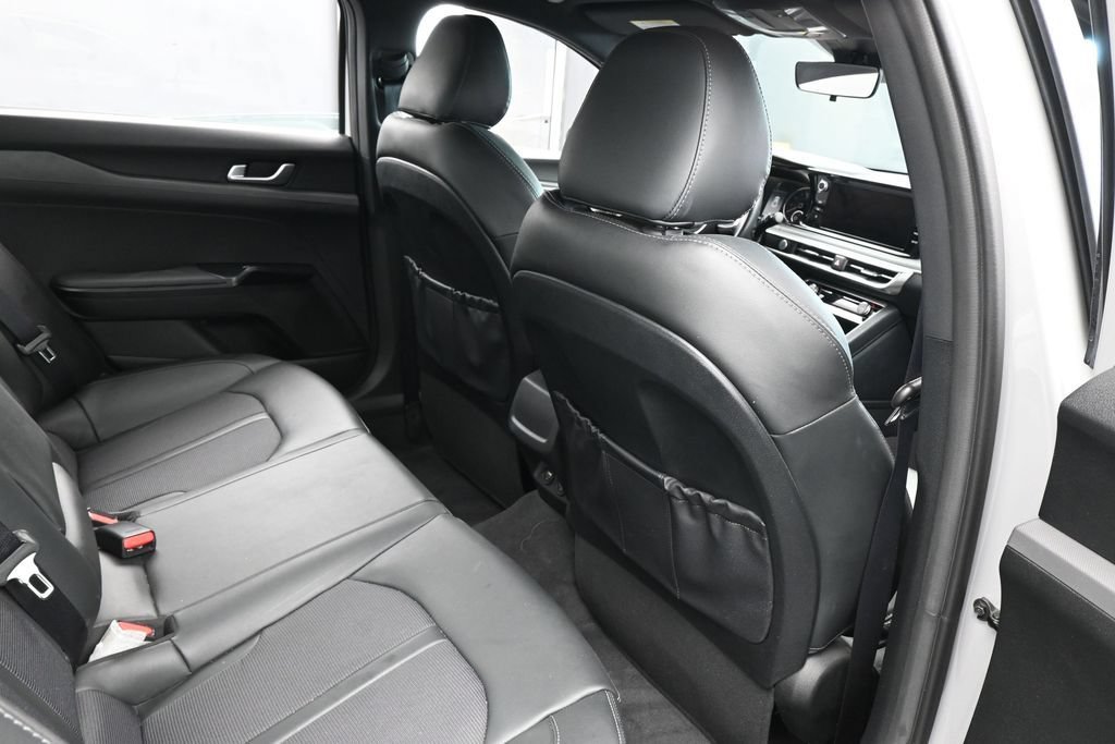 Used 2022 Kia K5 GT-Line FWD image 41