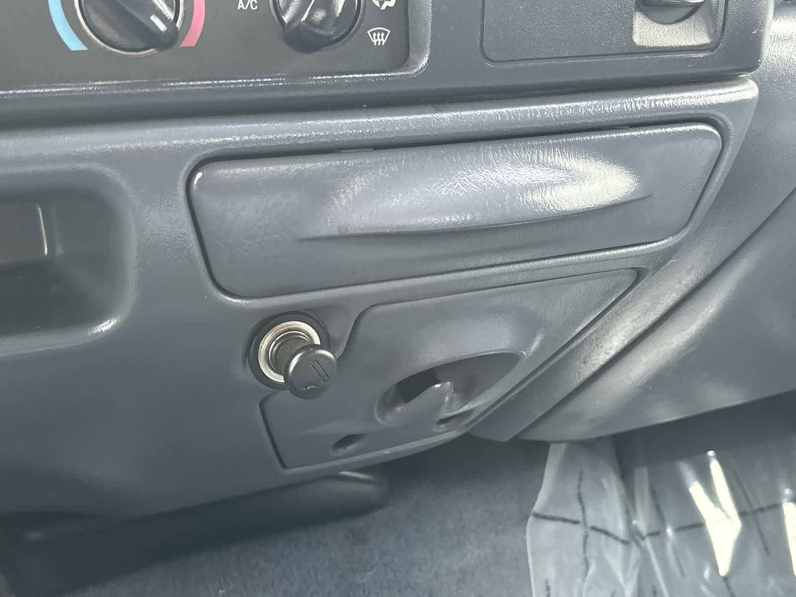 Used 2001 Ford F350 4x4 Crew Cab Super Duty image 23
