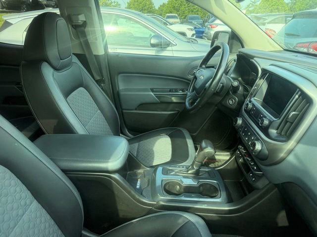 Used 2020 Chevrolet Colorado Z71 AWD/4WD image 4