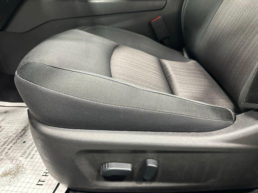 Used 2024 Nissan Altima 2.5 SV image 12