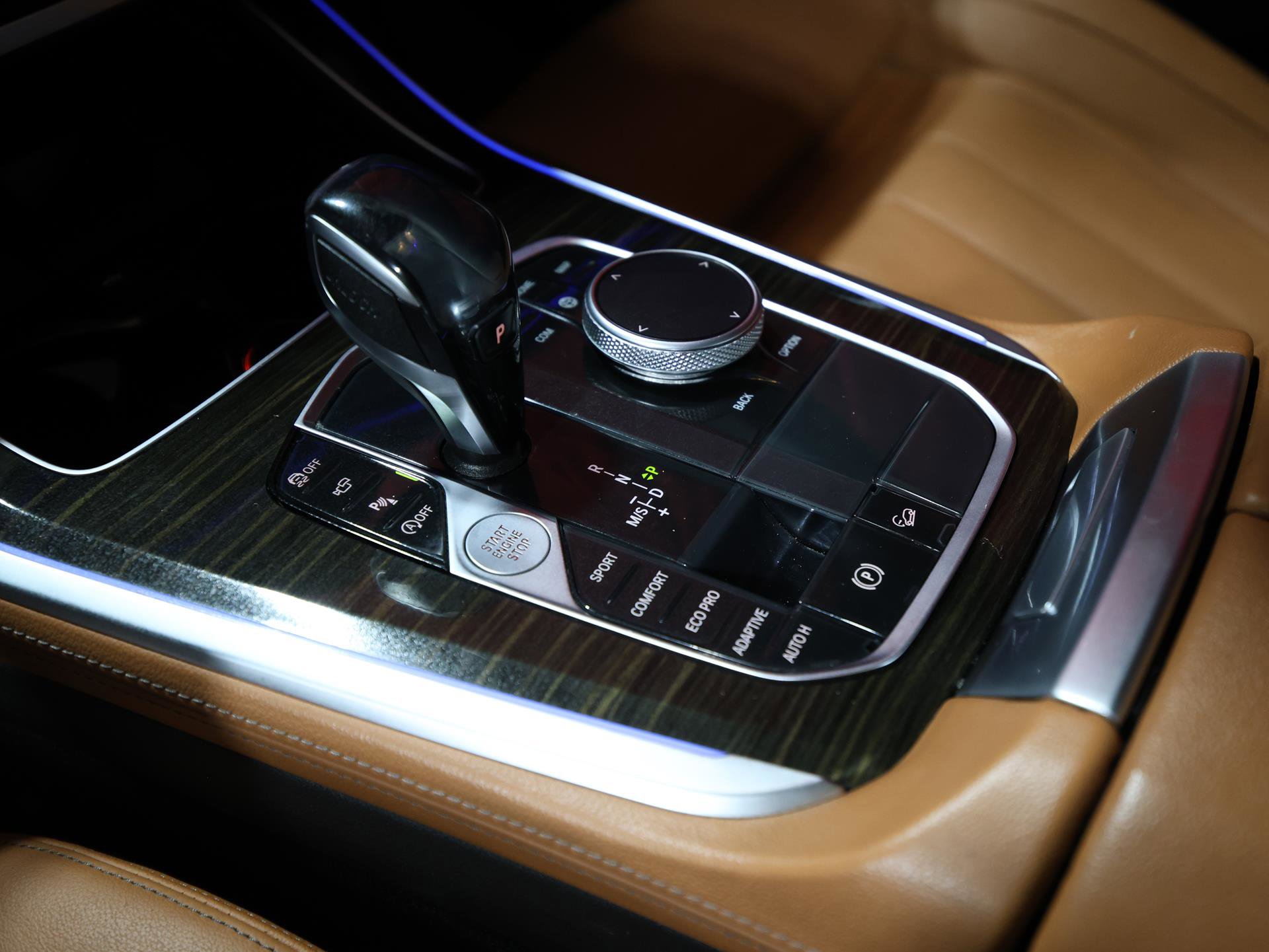 Used 2019 BMW X5 xDrive50i w/ Luxury Seating Package AWD/4WD image 26