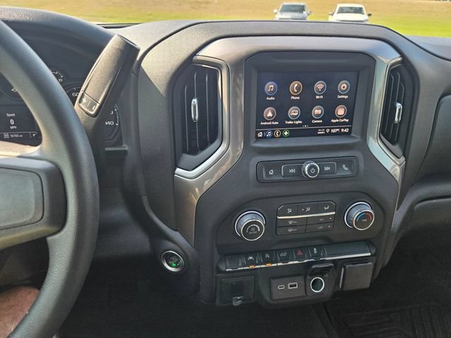 Used 2025 Chevrolet Silverado 1500 Custom AWD/4WD image 17