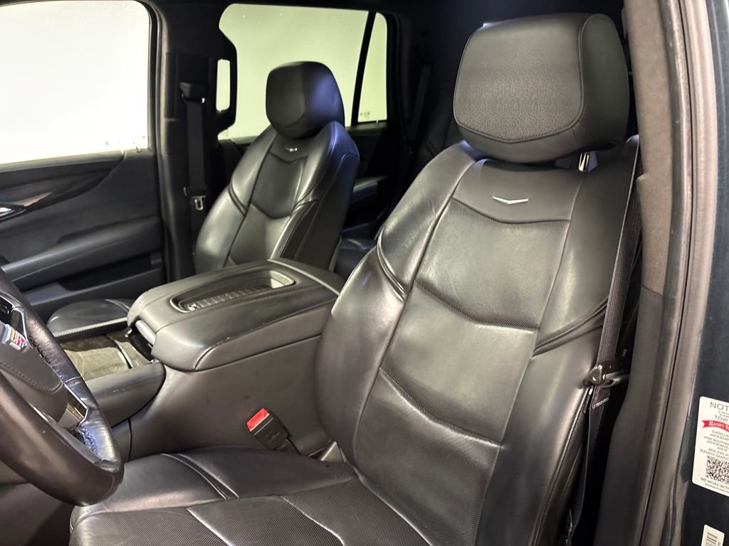 Certified 2020 Cadillac Escalade Platinum image 25