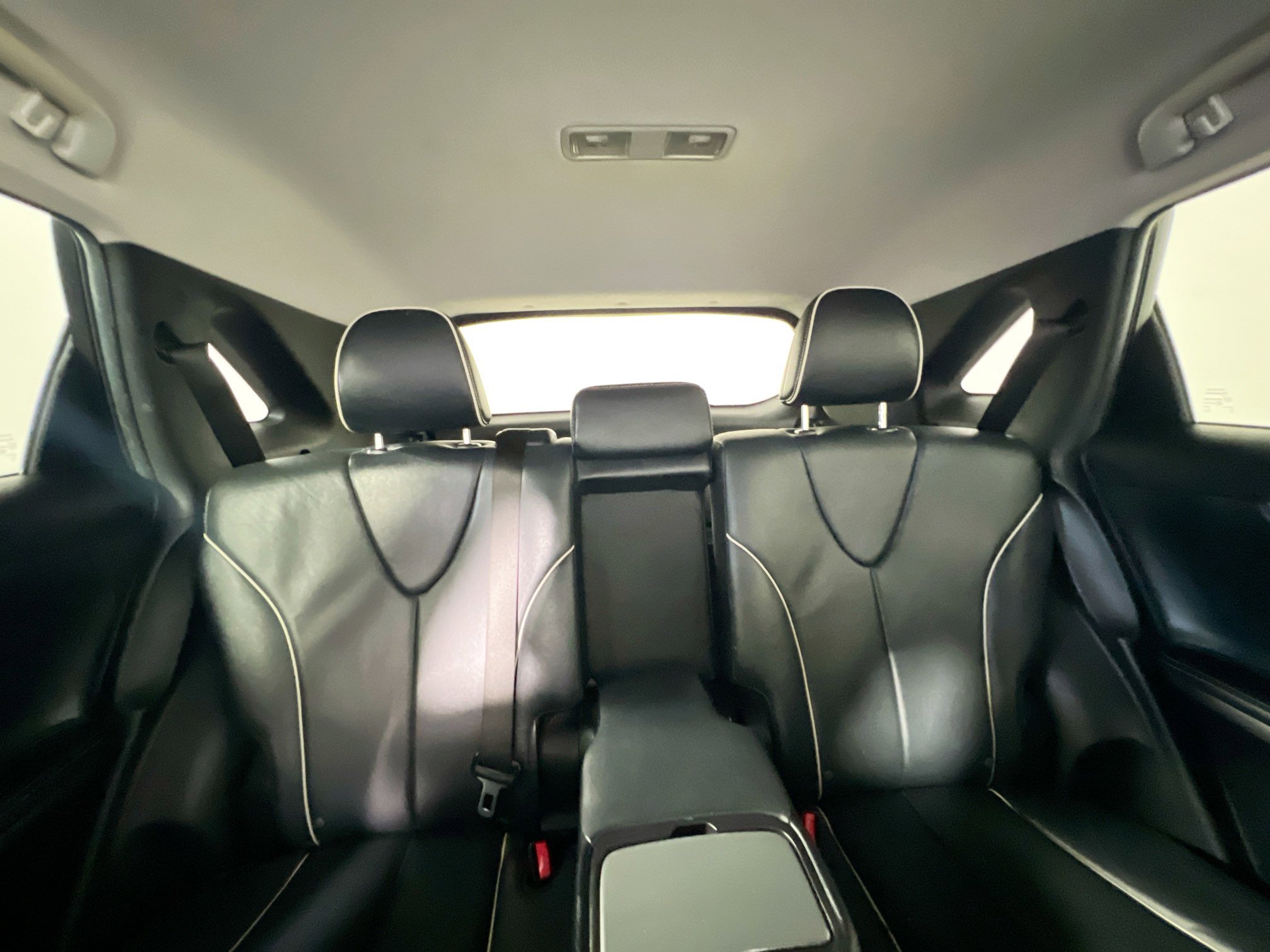 Used 2015 Toyota Venza XLE FWD image 33