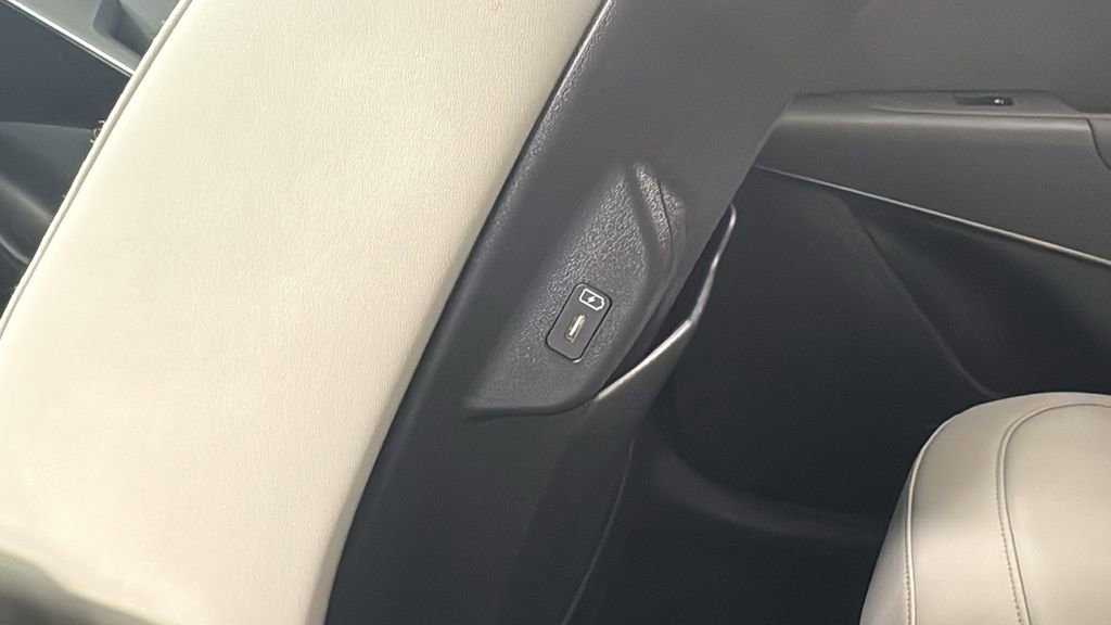 New 2025 Kia Niro EX image 36