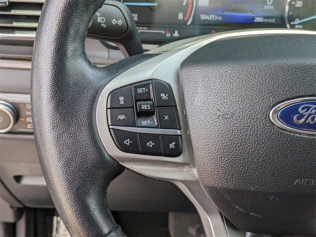 Used 2023 Ford Explorer Limited image 21