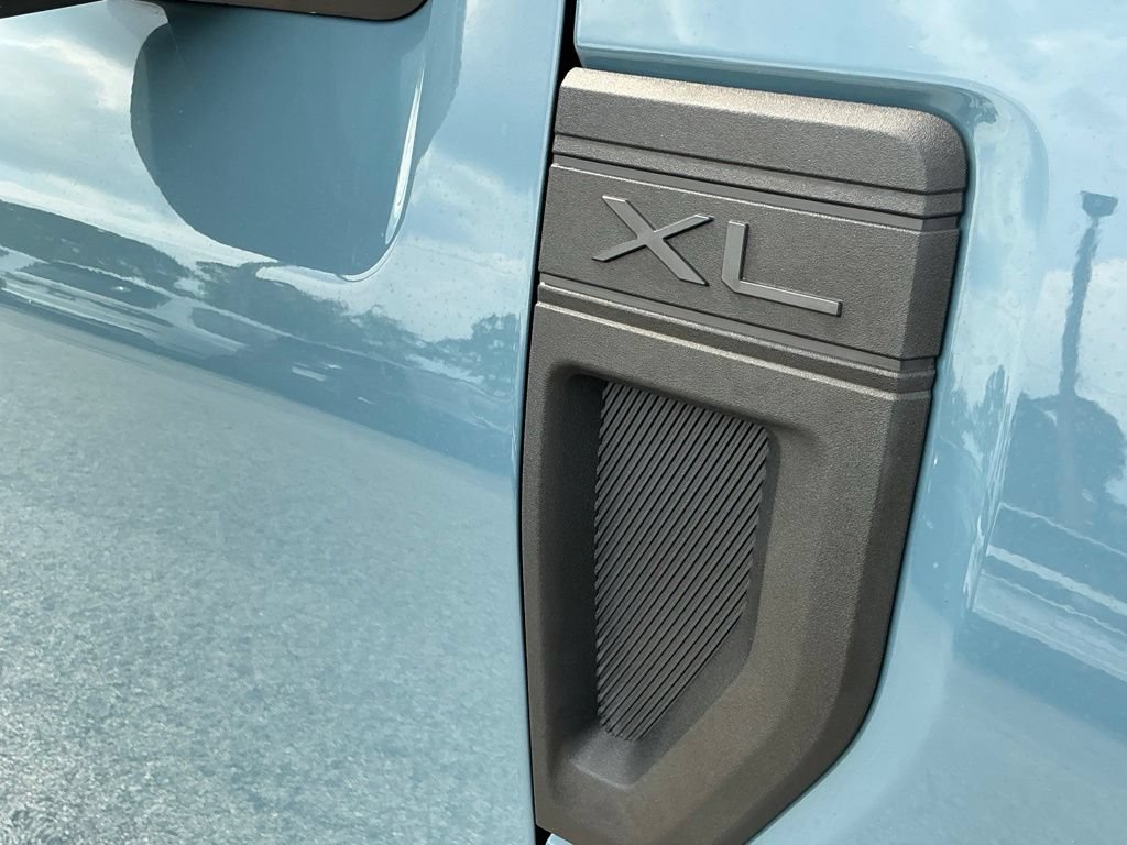 Used 2023 Ford Maverick XL FWD image 19