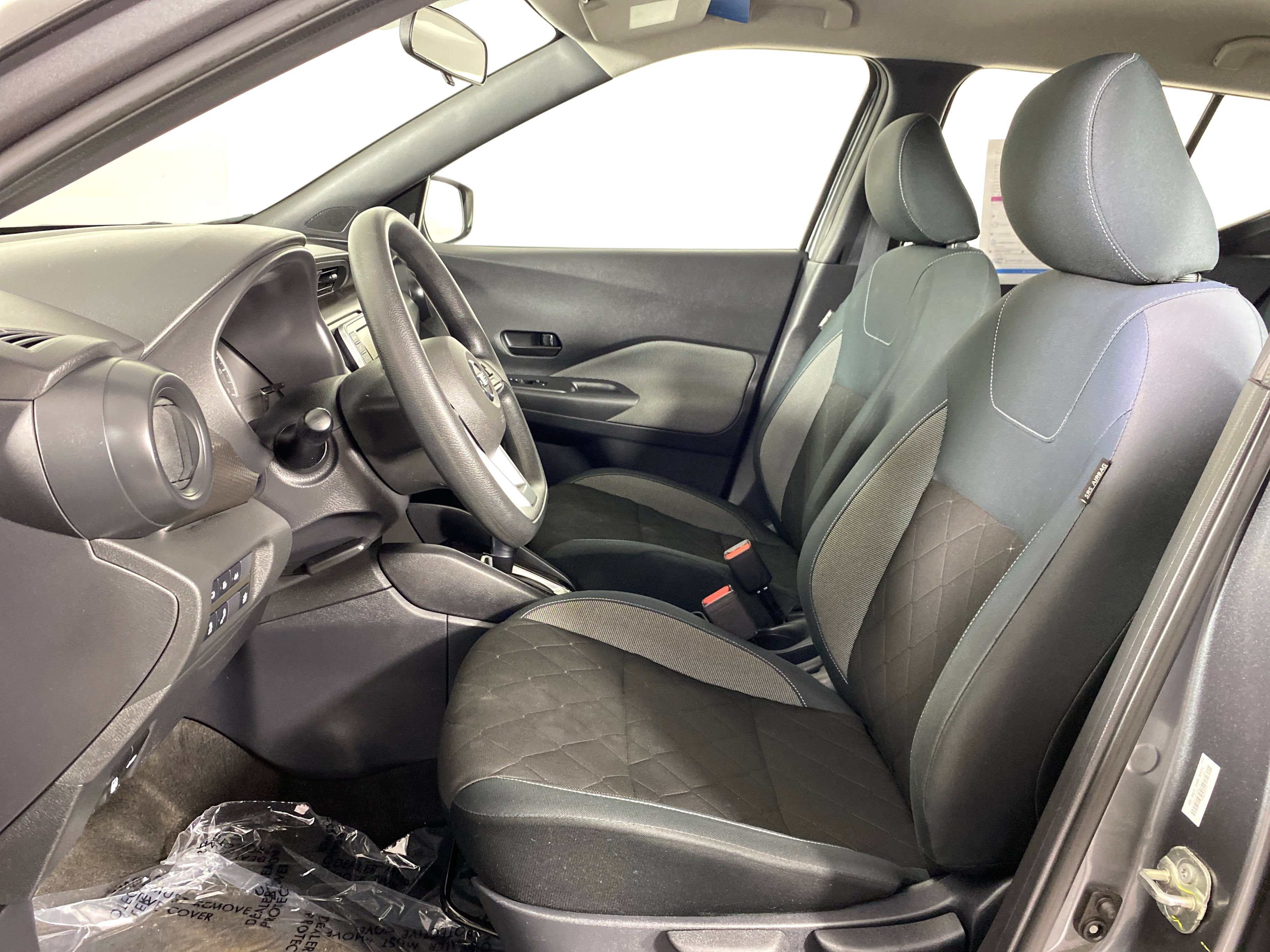 Used 2020 Nissan Kicks S FWD image 15