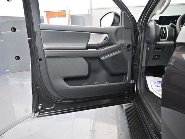 New 2025 Ford Expedition Max Active image 15