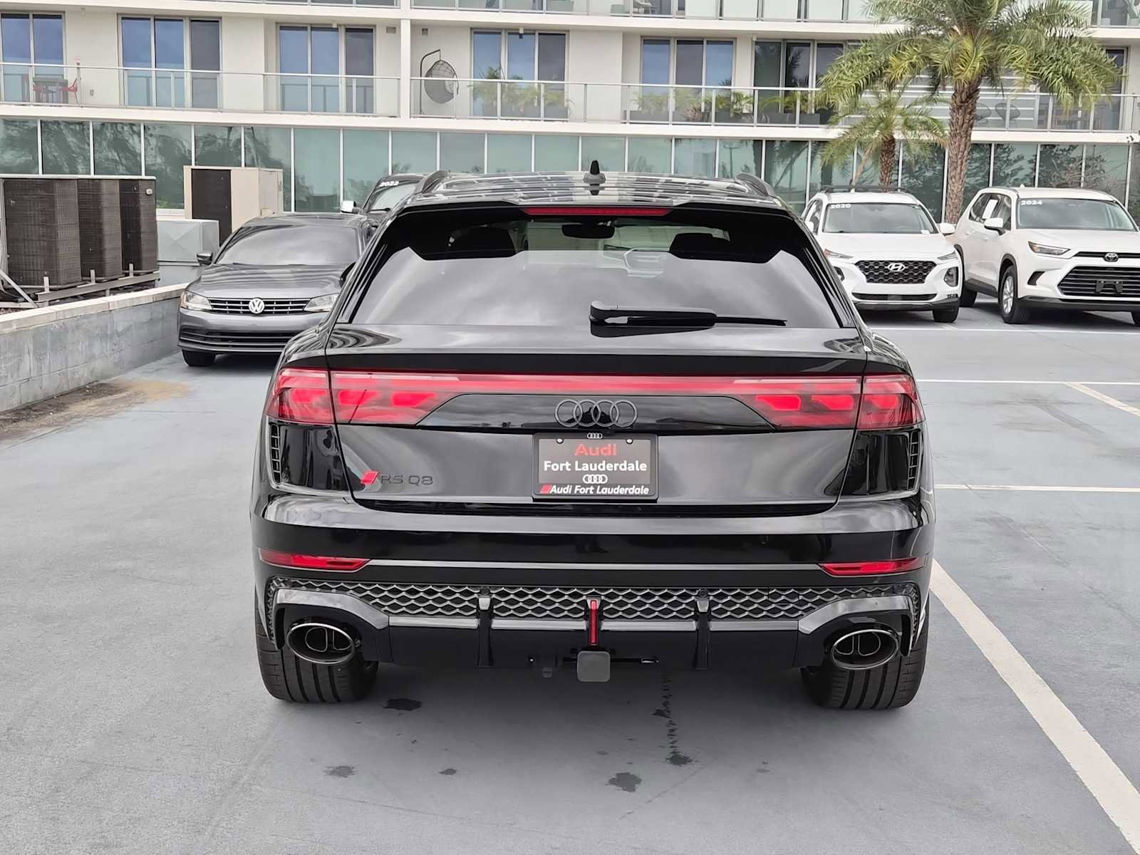 New 2026 Audi RS Q8 performance image 5