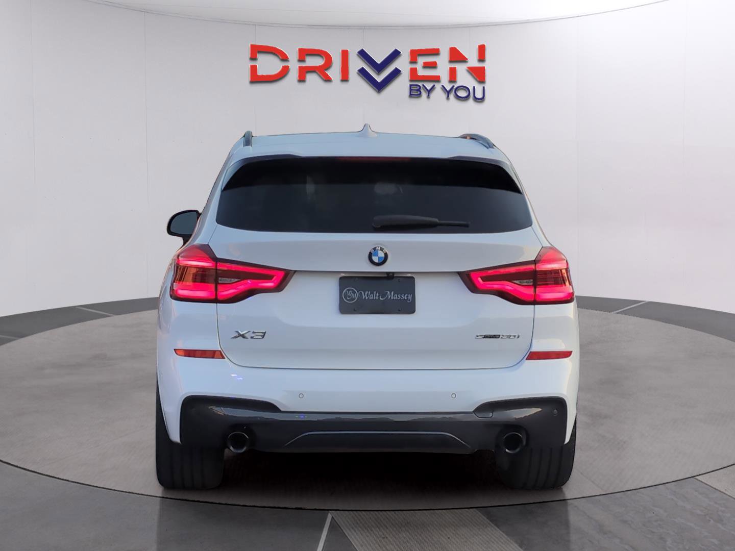Used 2021 BMW X3 sDrive30i w/ M Sport Package image 4