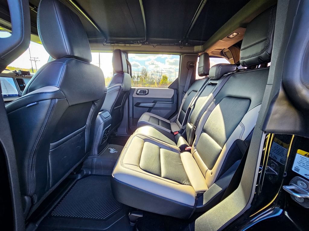 Used 2024 Ford Bronco Wildtrak image 31