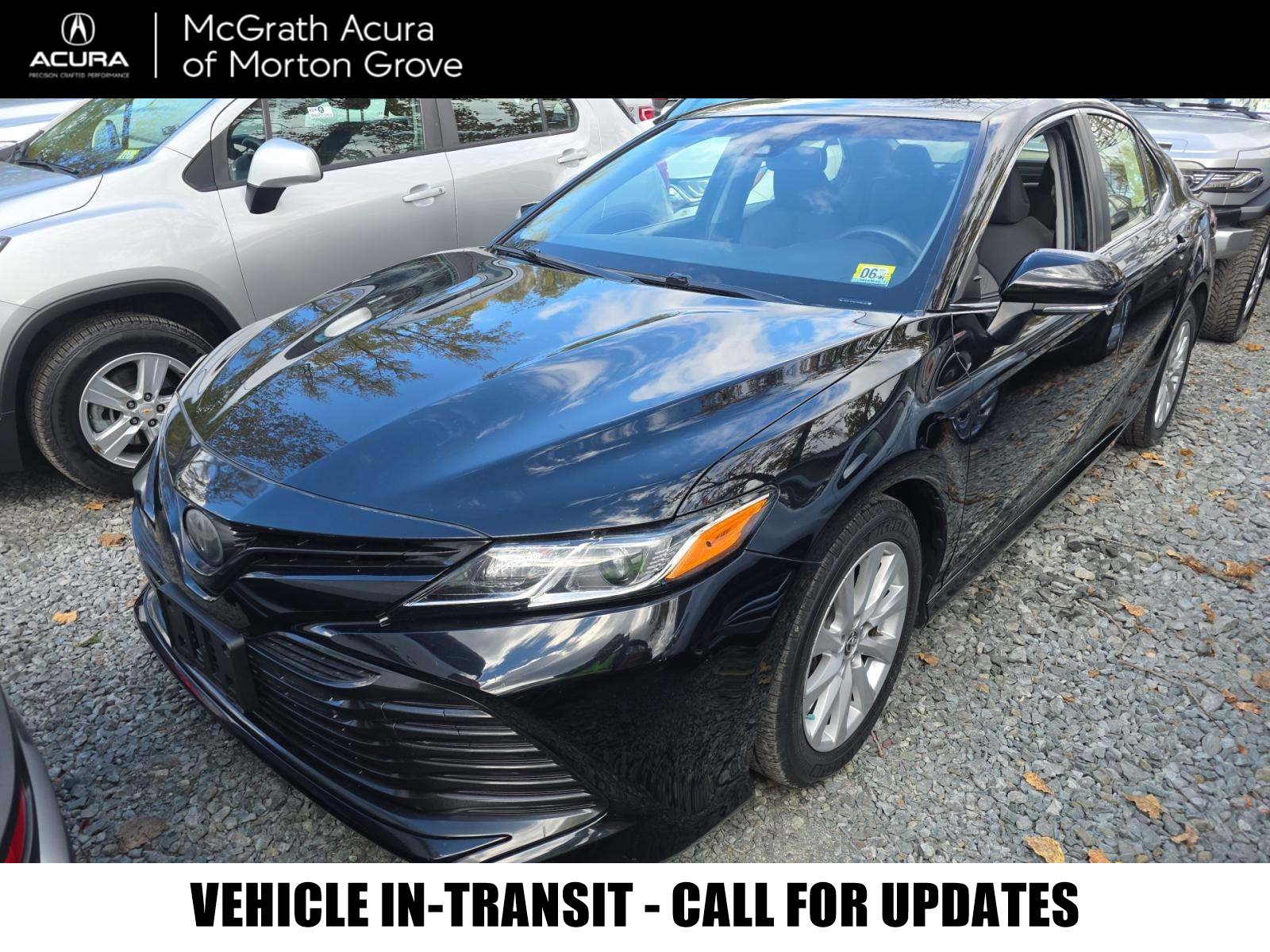 Used 2018 Toyota Camry LE w/ Convenience Package FWD image 1