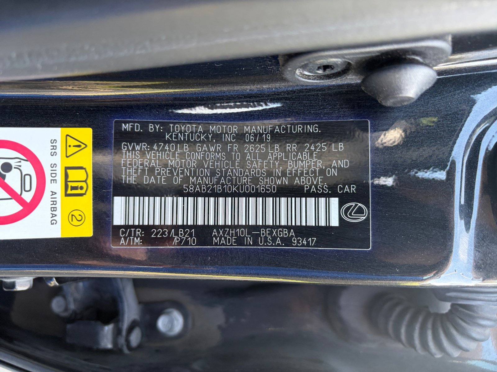 Used 2019 Lexus ES 300h w/ Accessory Package 2 FWD image 33
