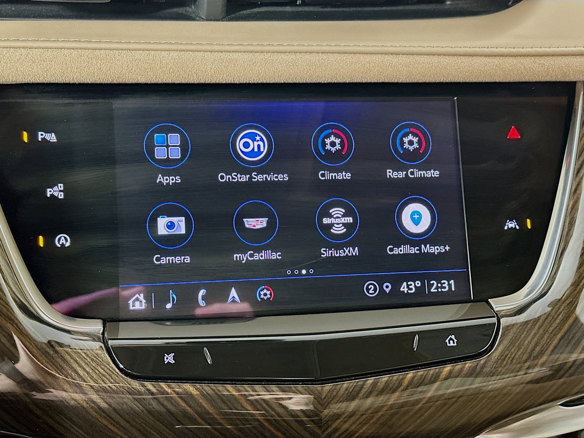 Used 2023 Cadillac XT6 Sport w/ Platinum Package image 15