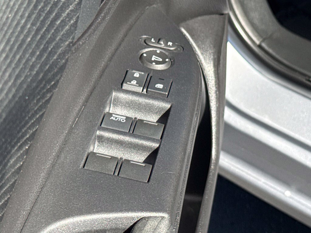 Used 2016 Honda Accord LX image 18