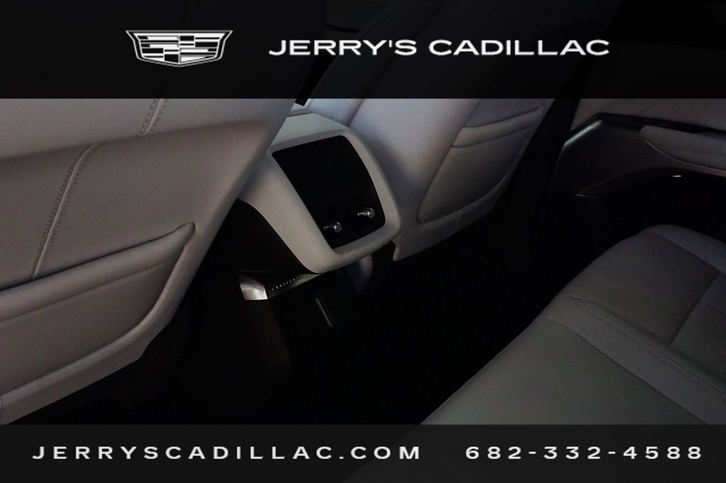 Used 2024 Cadillac Lyriq Sport image 23