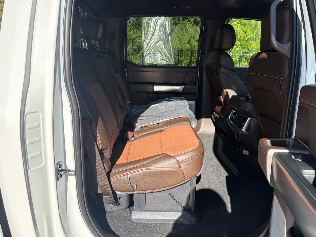 New 2026 Ford F250 King Ranch w/ FX4 Off-Road Package AWD/4WD image 28