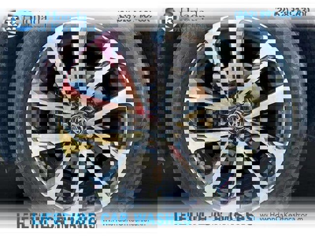 Used 2022 Toyota Corolla Cross XLE w/ Convenience Package AWD/4WD image 40