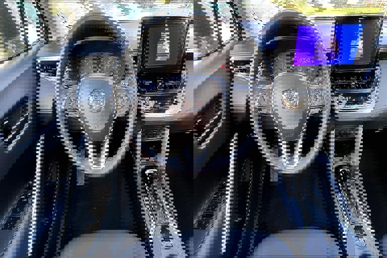 Certified 2024 Toyota Corolla Cross LE w/ Moonroof Package image 6