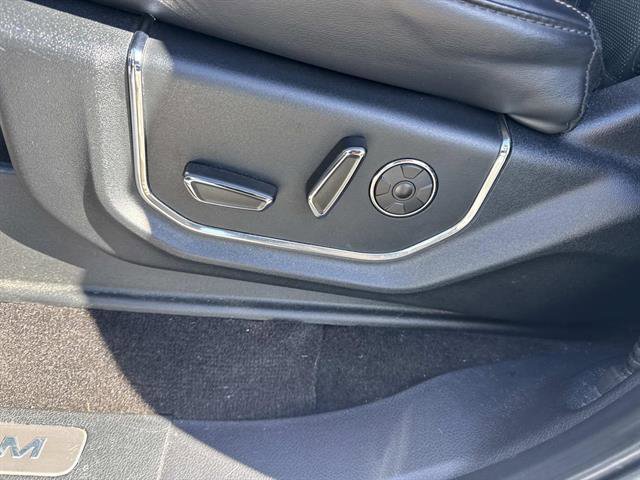 Used 2020 Ford Expedition Platinum image 13