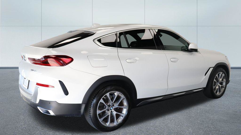 Used 2021 BMW X6 xDrive40i w/ Executive Package AWD/4WD image 8