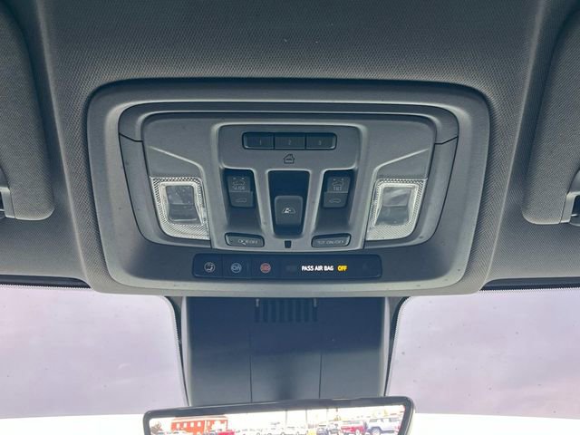 Used 2022 Chevrolet Silverado 1500 LTZ w/ LTZ Premium Package image 40