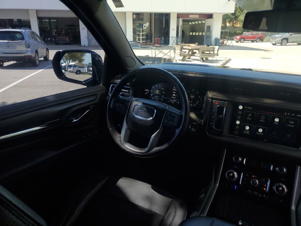Used 2022 GMC Yukon Denali w/ Max Trailering Package AWD/4WD image 20