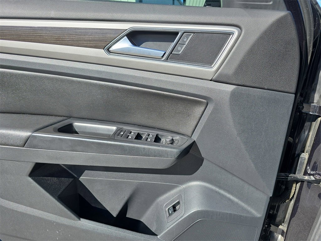 Used 2018 Volkswagen Atlas SE image 23