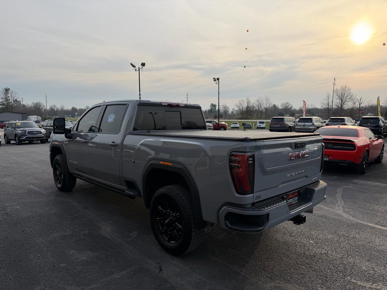 Used 2024 GMC Sierra 2500 AT4 w/ AT4 Premium Plus Package image 9