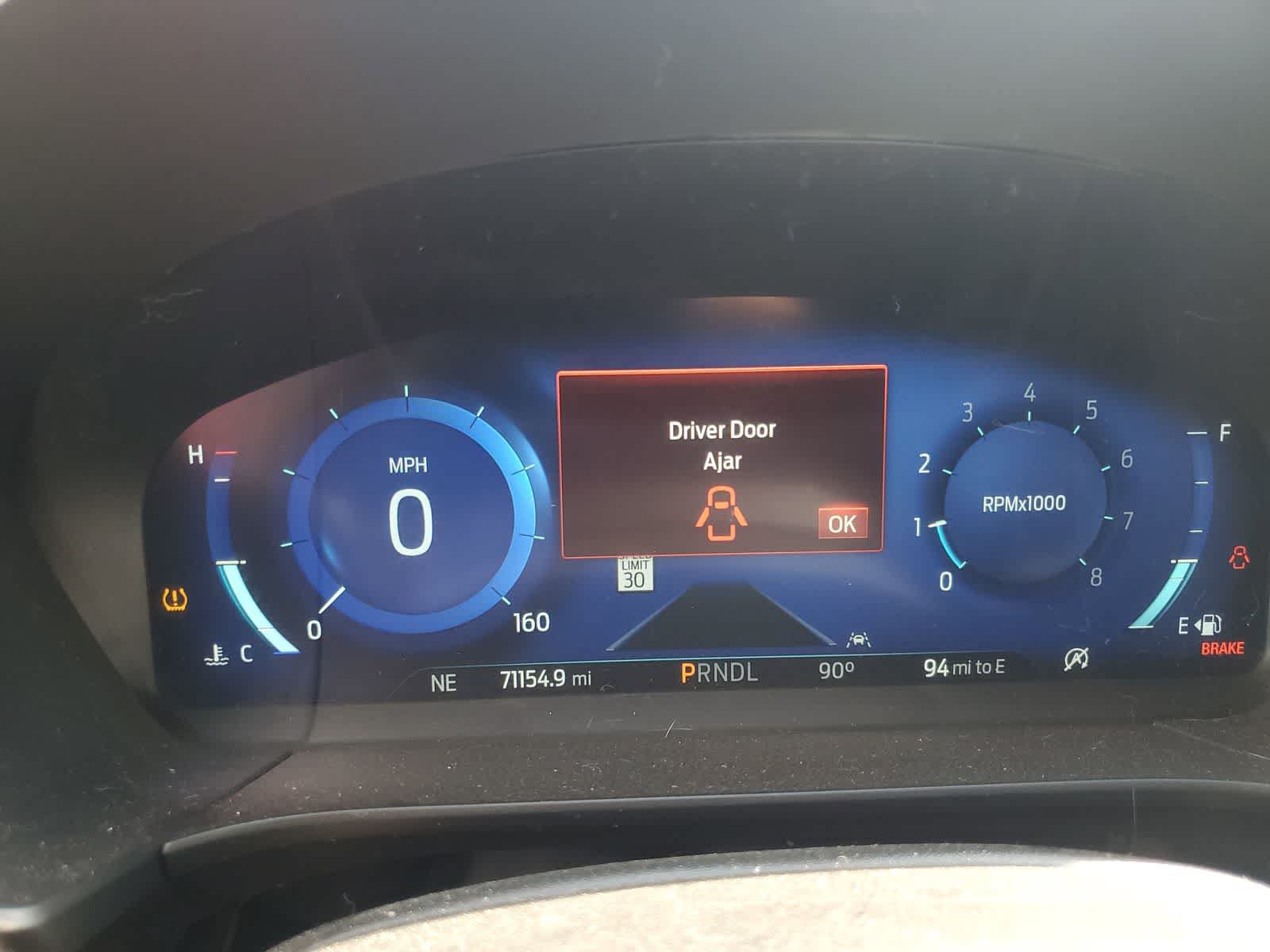 Used 2021 Ford Escape SEL w/ Technology Package FWD image 17
