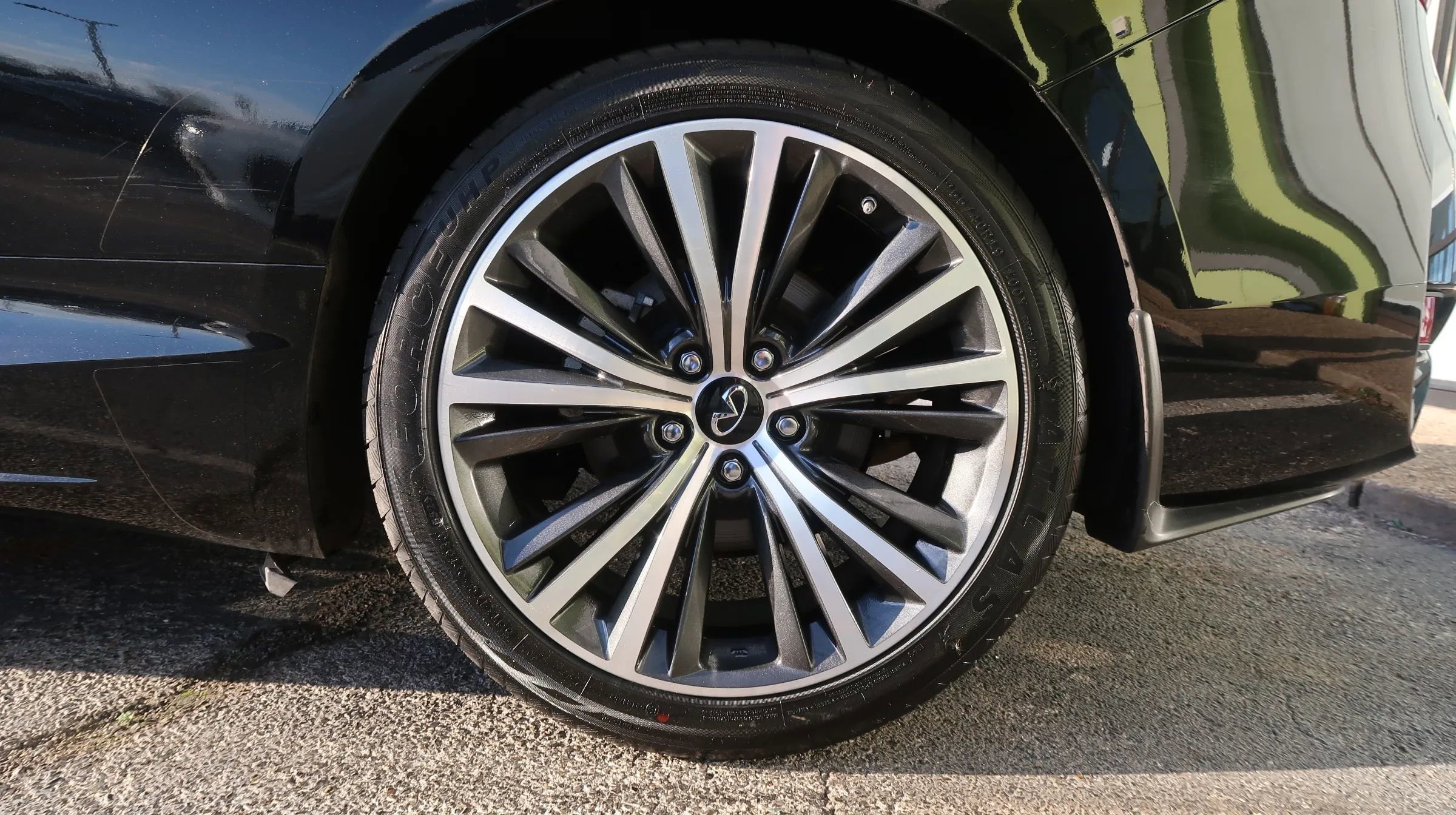 Used 2021 INFINITI Q60 3.0t Luxe w/ Essential Package AWD/4WD image 49