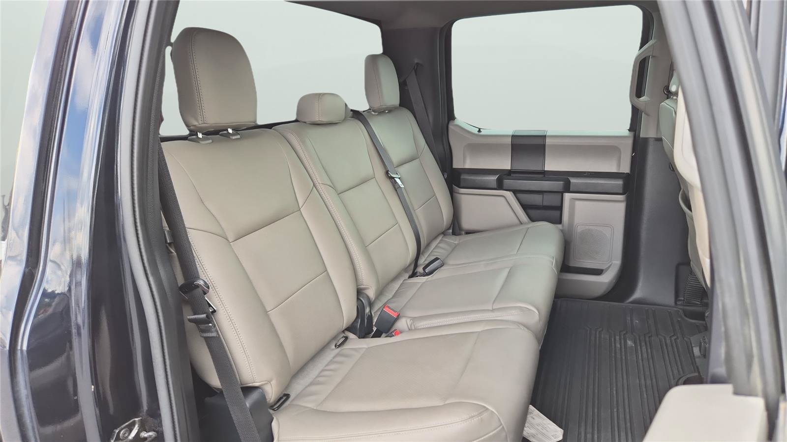 Used 2021 Ford F250 XL w/ STX Appearance Package AWD/4WD image 15