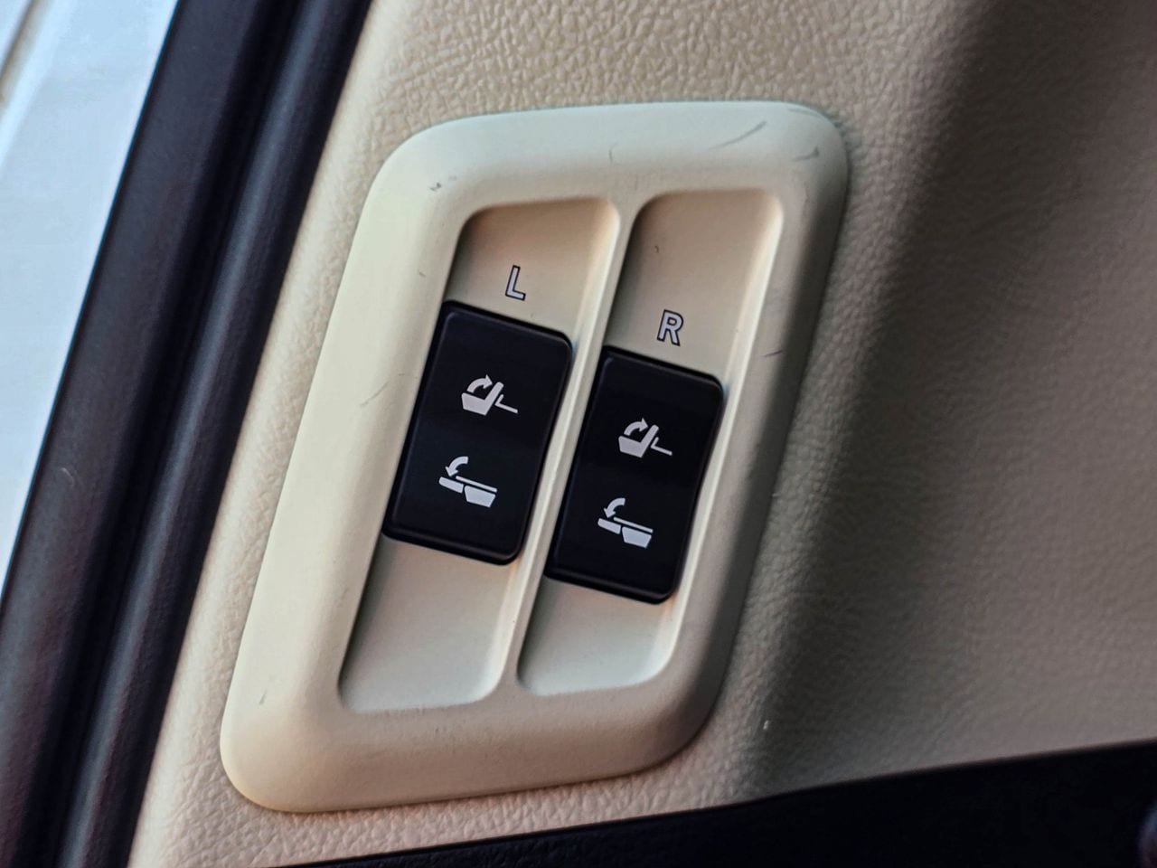 Used 2022 Lexus GX 460 Premium AWD/4WD image 38