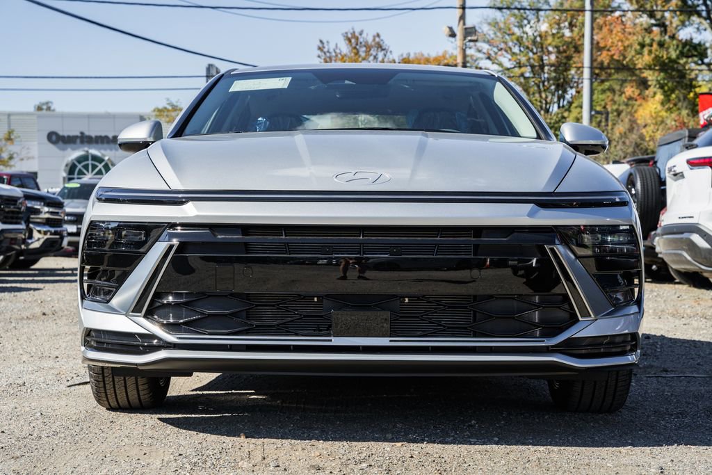 New 2026 Hyundai Sonata SEL FWD image 2