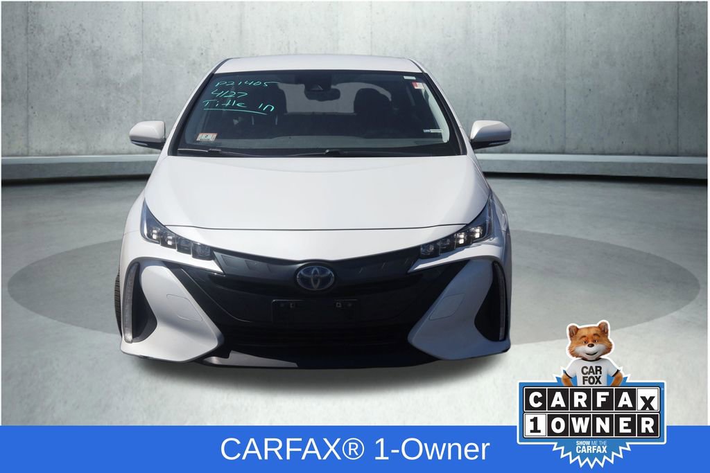 Used 2022 Toyota Prius Prime LE FWD image 2