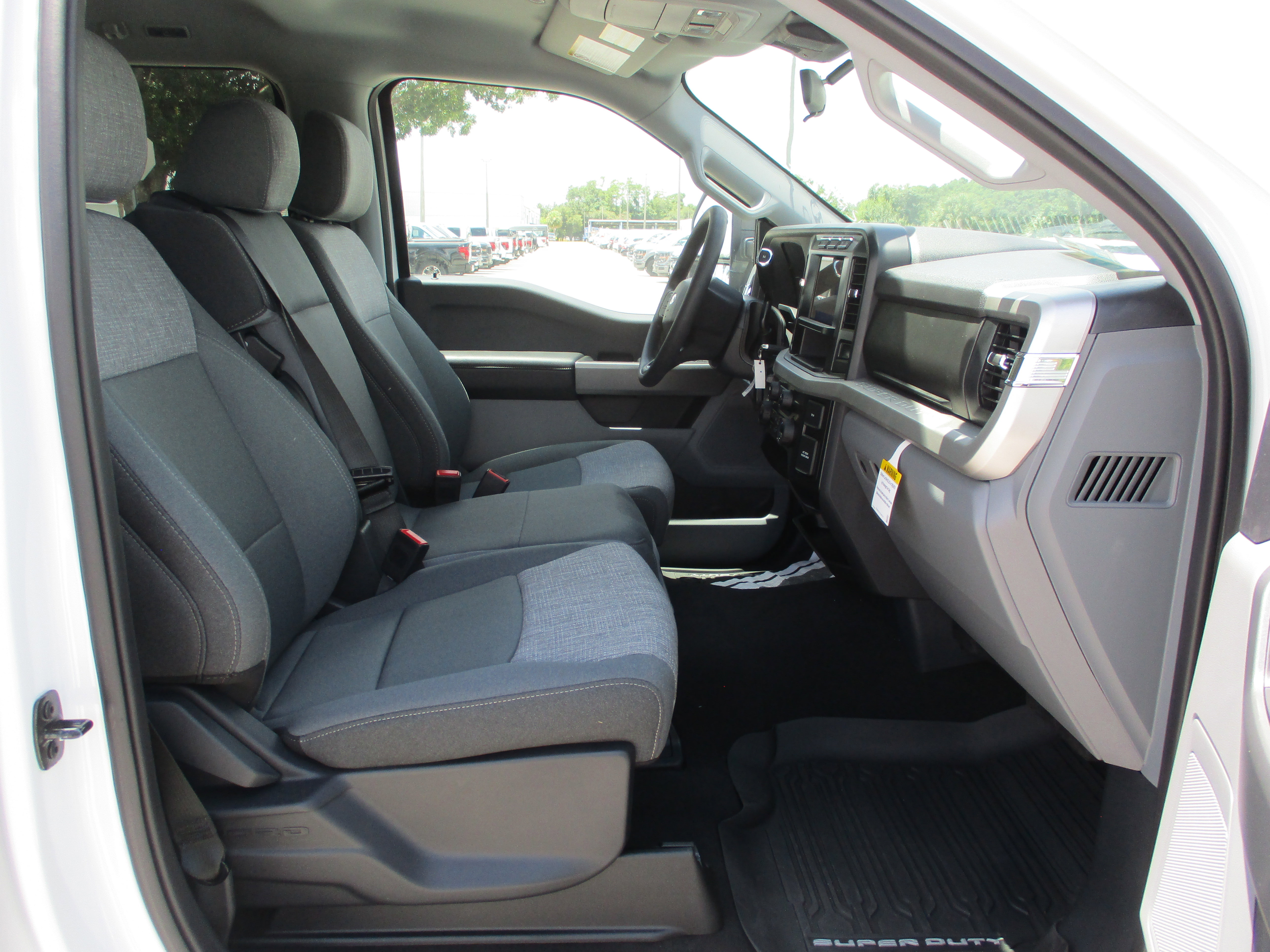 New 2024 Ford F250 XLT w/ FX4 Off-Road Package image 19