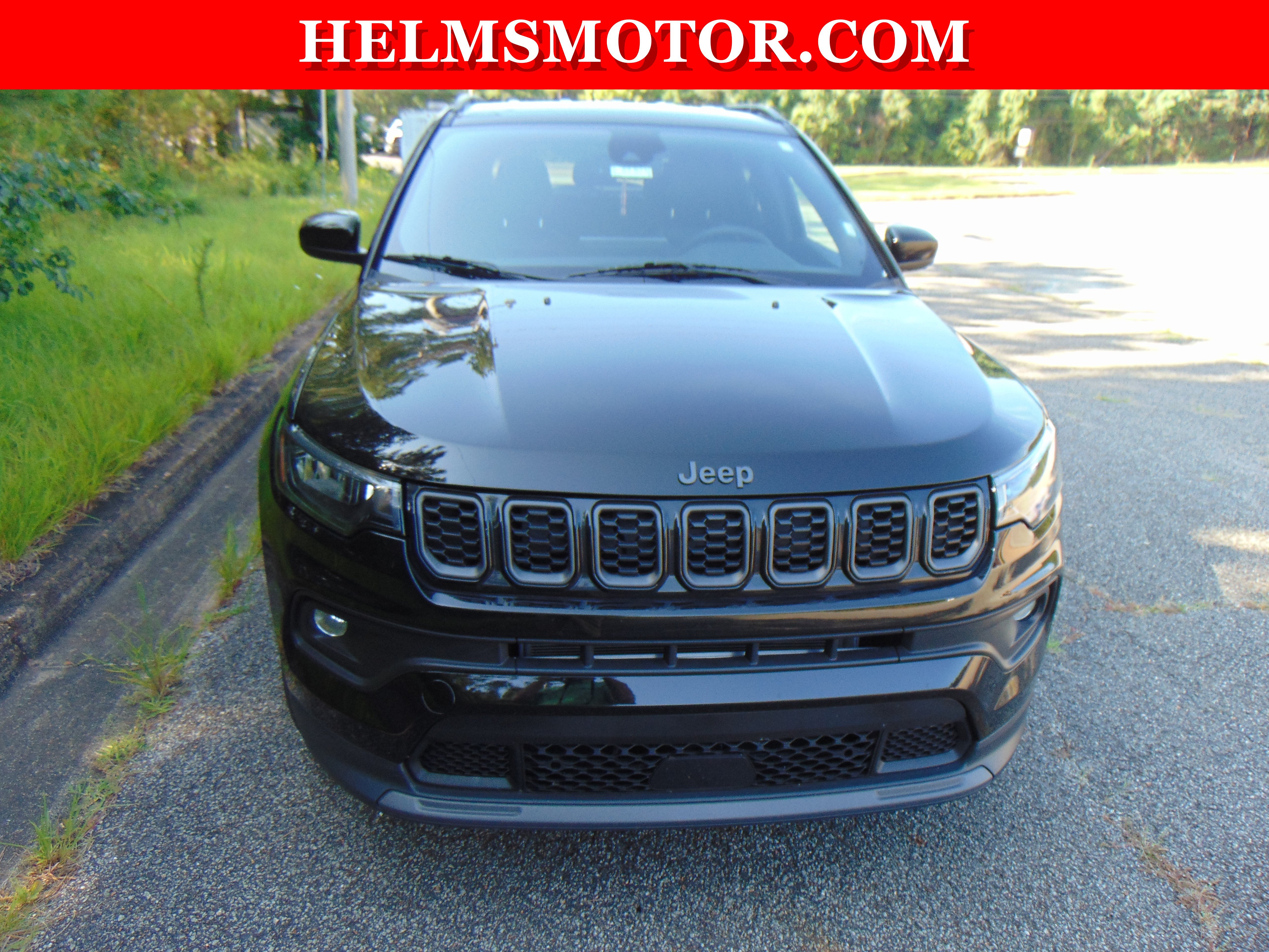 Certified 2025 Jeep Compass Latitude w/ Convenience Group AWD/4WD image 7
