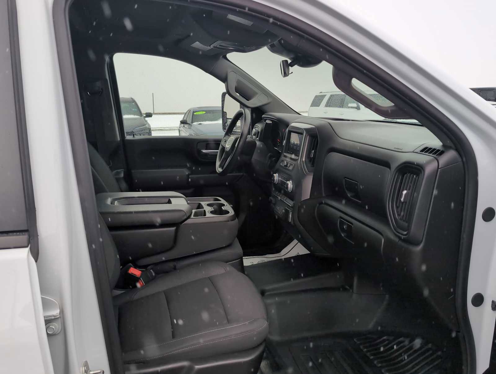 Used 2024 GMC Sierra 2500 Pro w/ Convenience Package image 34