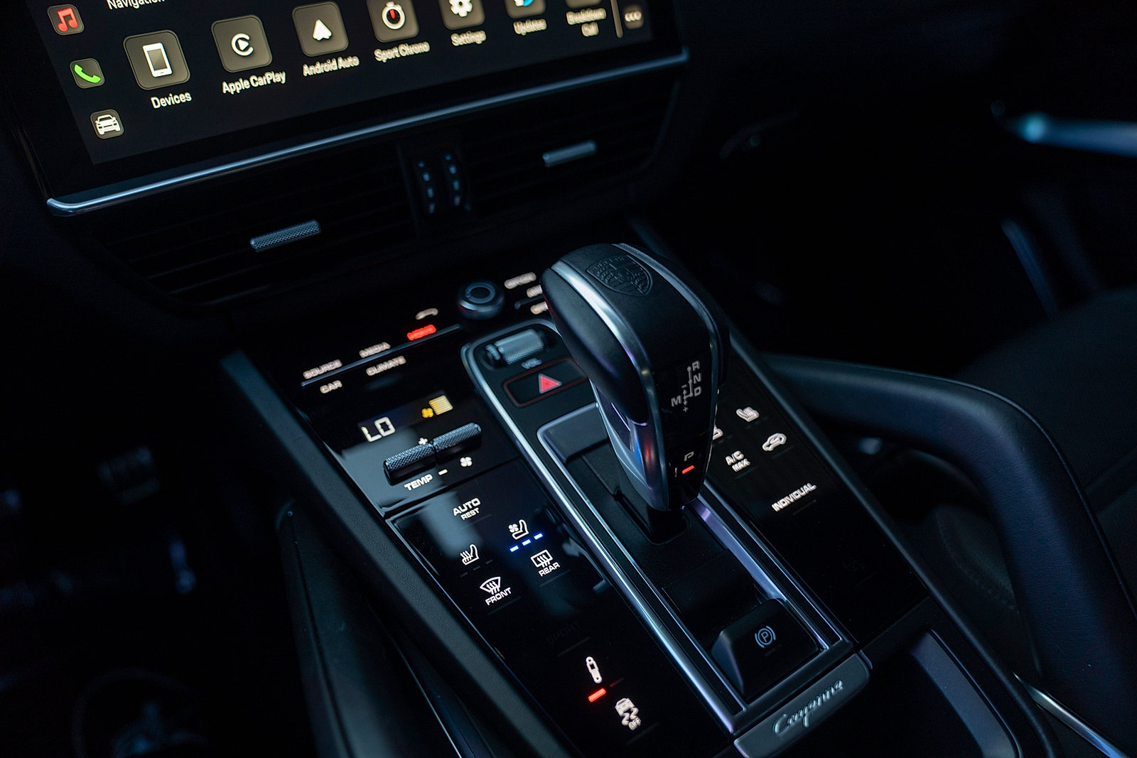 Certified 2023 Porsche Cayenne Turbo S AWD/4WD image 14