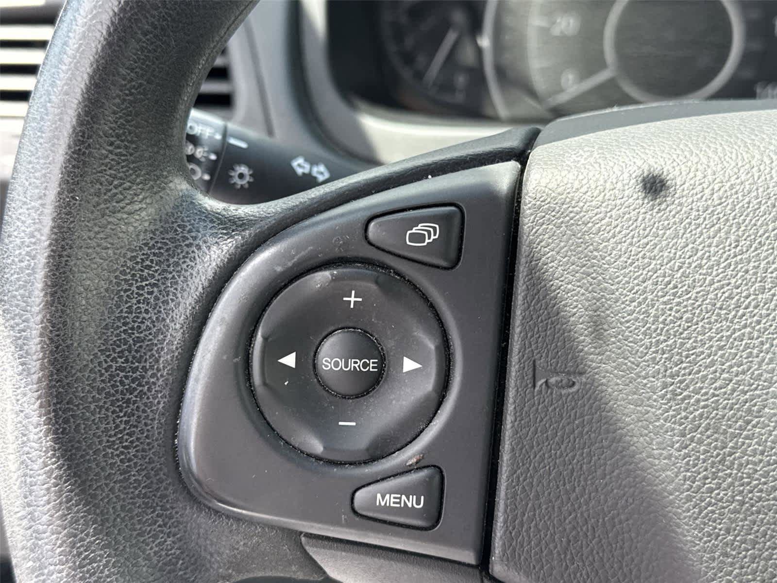 Used 2013 Honda CR-V LX image 19