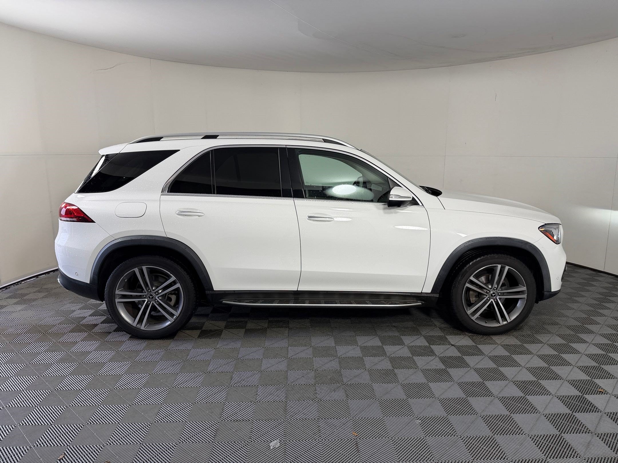 Used 2021 Mercedes-Benz GLE 350 image 8