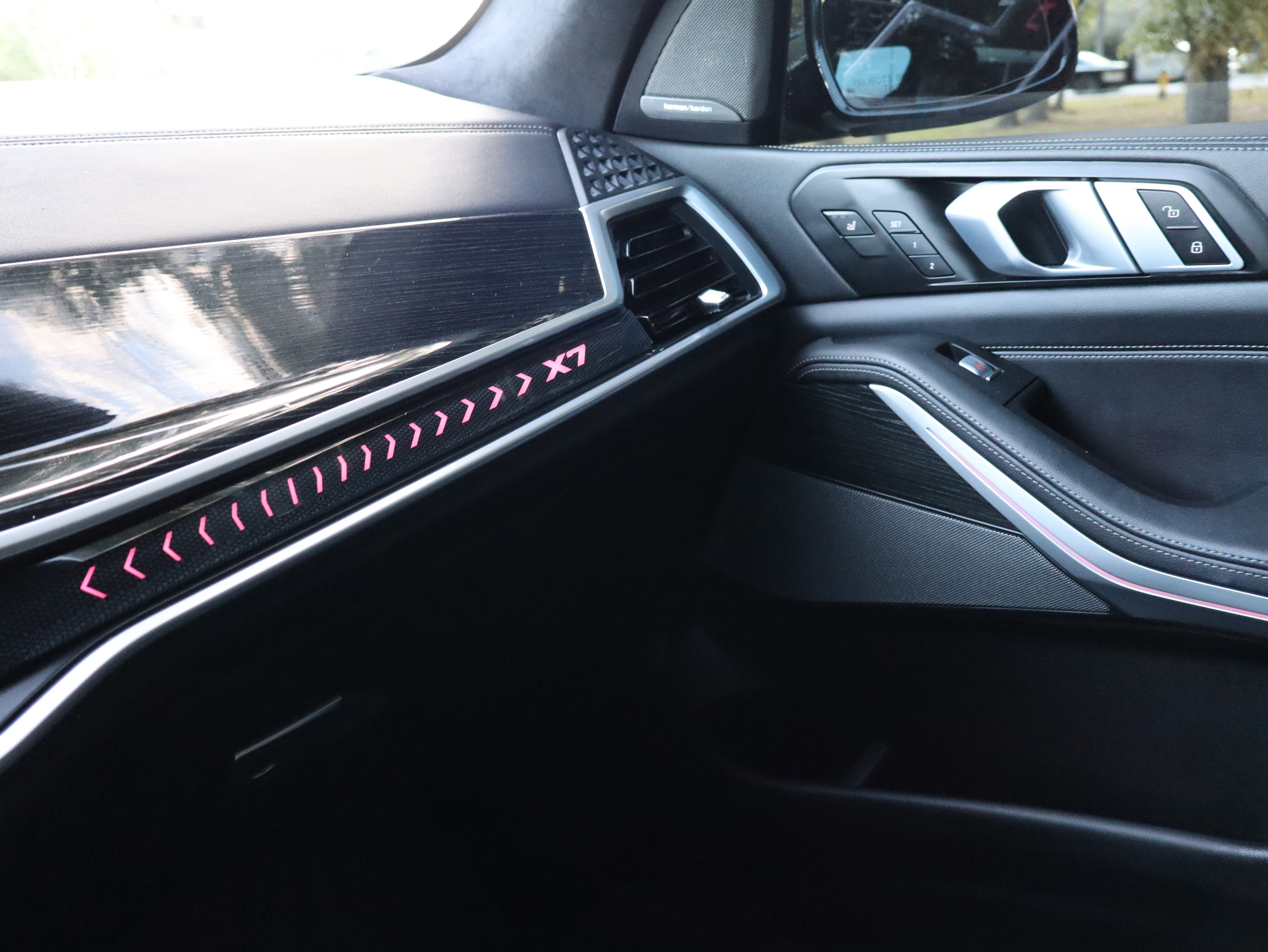 Used 2023 BMW X7 xDrive40i w/ Executive Package AWD/4WD image 37