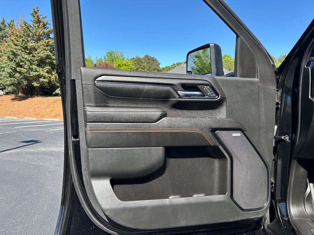 Used 2024 GMC Sierra 2500 AT4 w/ AT4 Premium Plus Package image 59