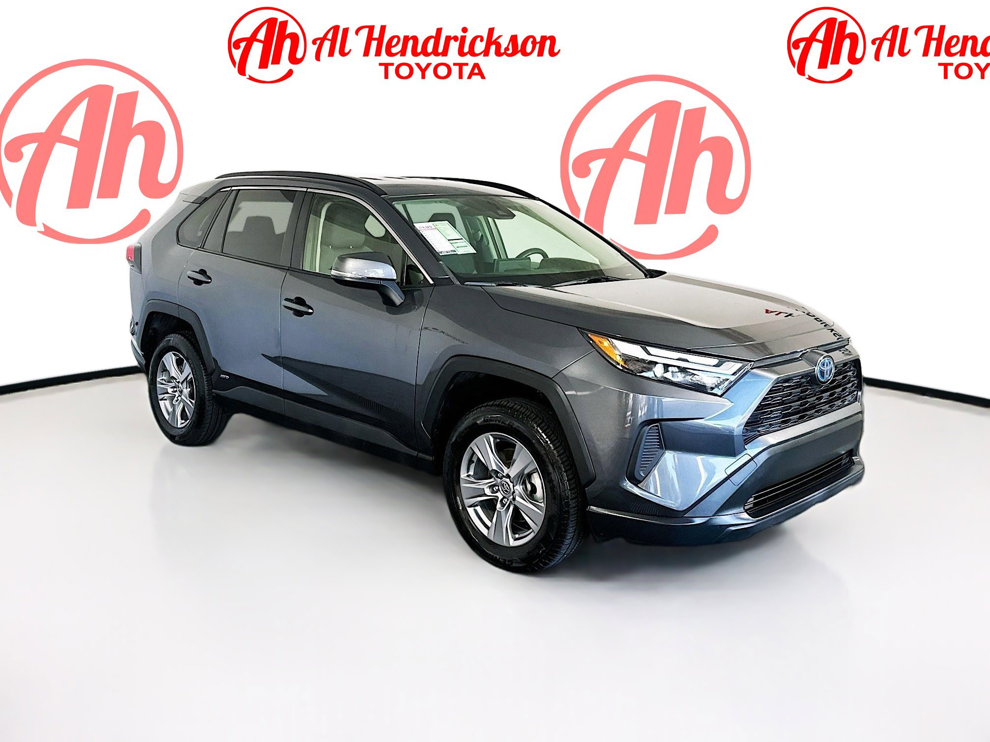 Used 2022 Toyota RAV4 XLE